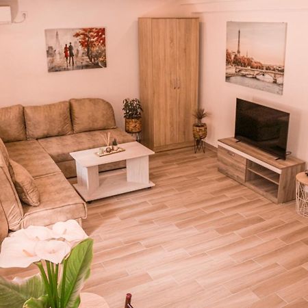 Apartmani Dumezic بار المظهر الخارجي الصورة