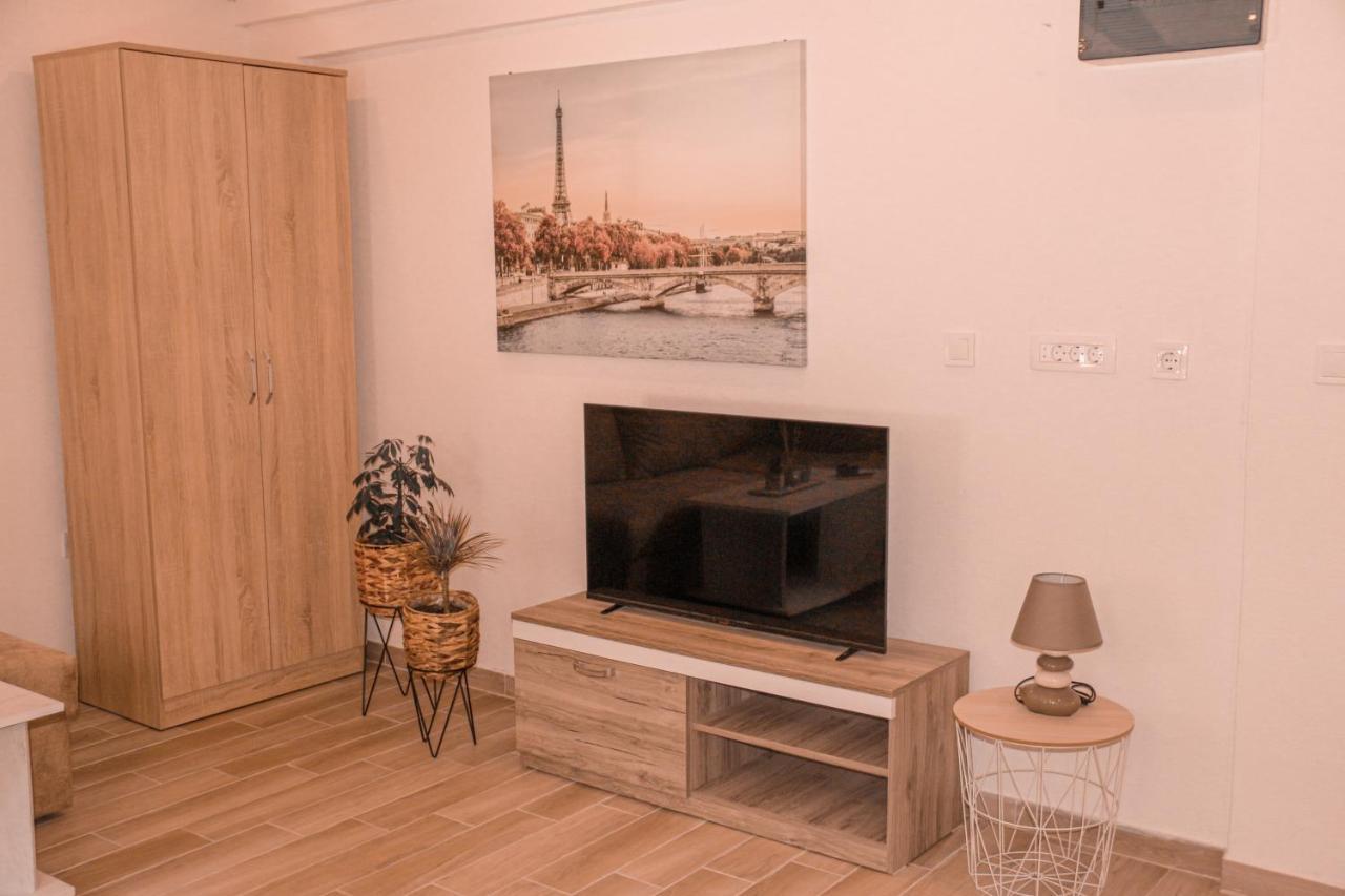 Apartmani Dumezic بار المظهر الخارجي الصورة