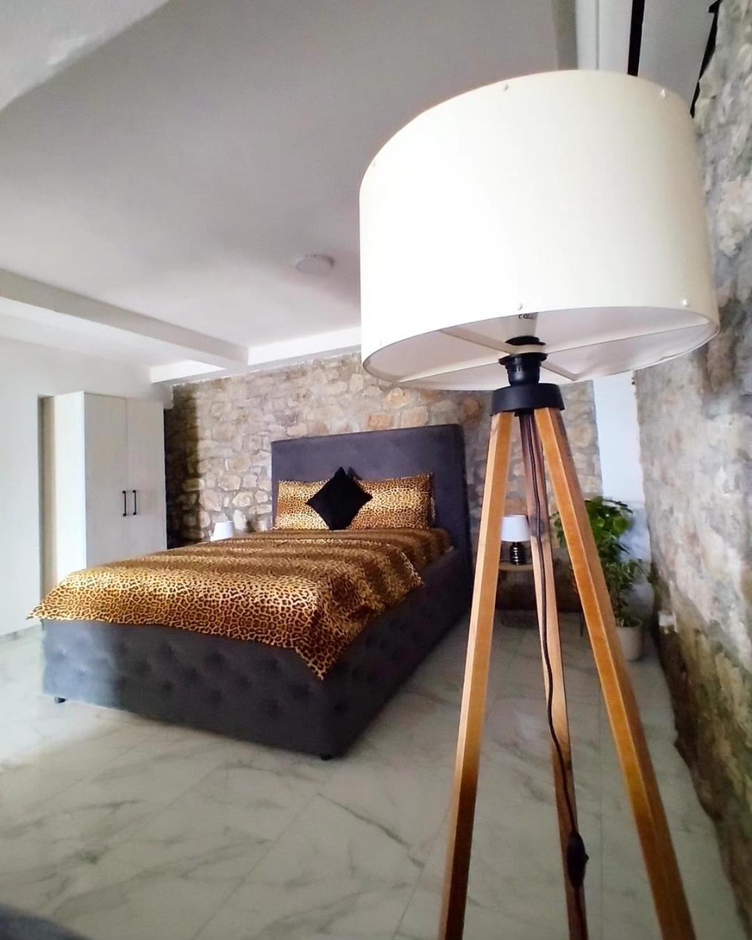 Apartmani Dumezic بار الغرفة الصورة