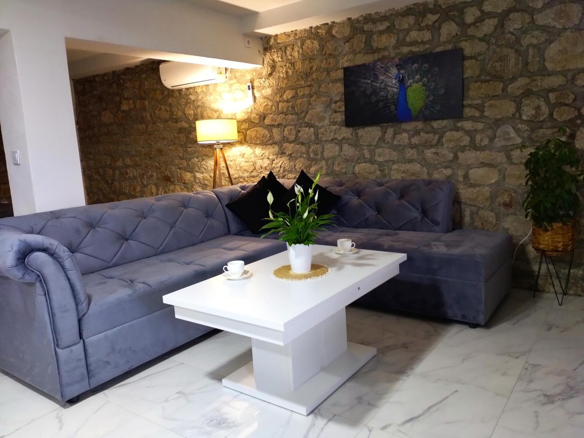 Apartmani Dumezic بار الغرفة الصورة