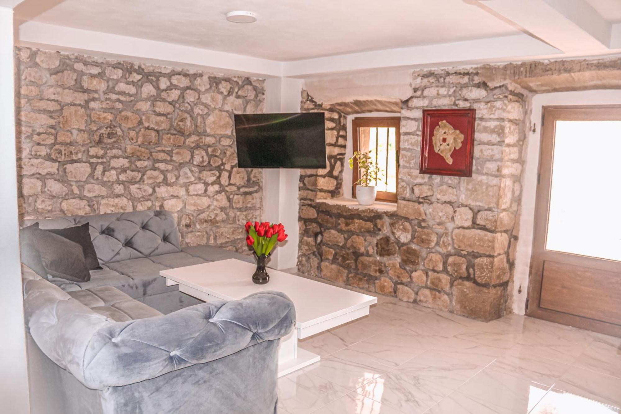 Apartmani Dumezic بار الغرفة الصورة